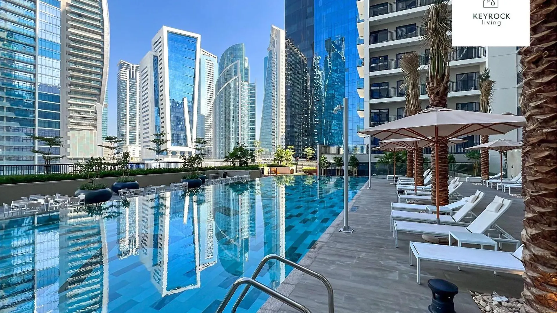 Exclusive Lakeview Haven - Zada Tower By Keyrock Living Dubai United Arab Emirates
