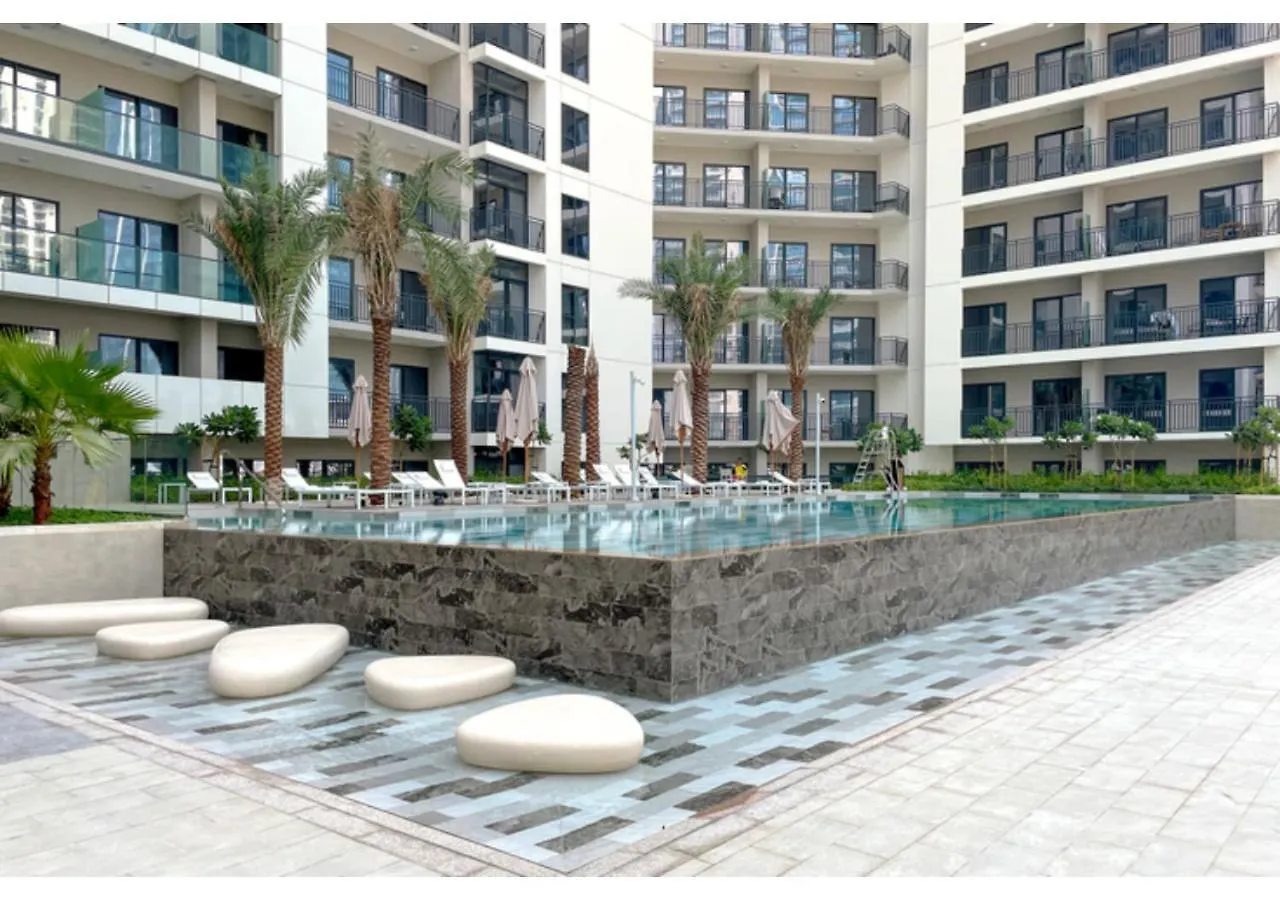 Exclusive Lakeview Haven - Zada Tower By Keyrock Living Dubai 0*,